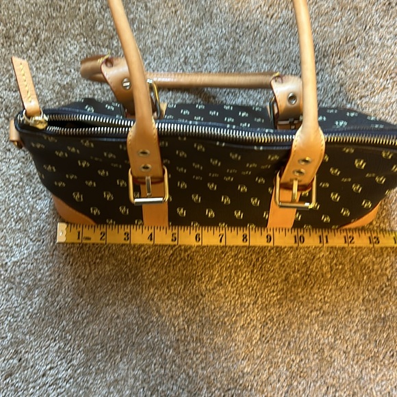 Dooney and Bourke Classic Monaghan Purse - Picture 8 of 9